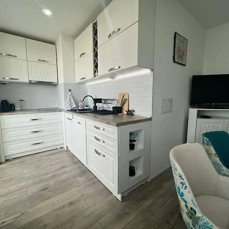 Urban Escape Apartment *